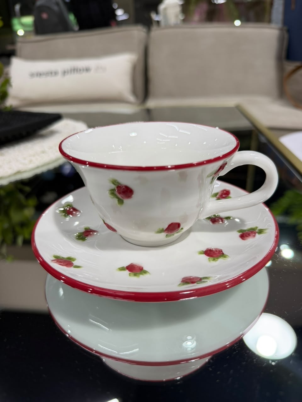 Taza +plato diseño rosas